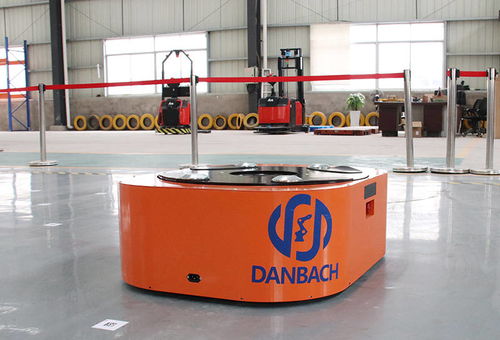 堆垛式AGV叉車(chē) 自動(dòng)化物流的智能核心