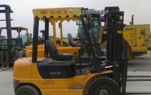 山東二手合力叉車(chē)市場(chǎng)深度解析 8噸設(shè)備轉(zhuǎn)讓與選購(gòu)指南